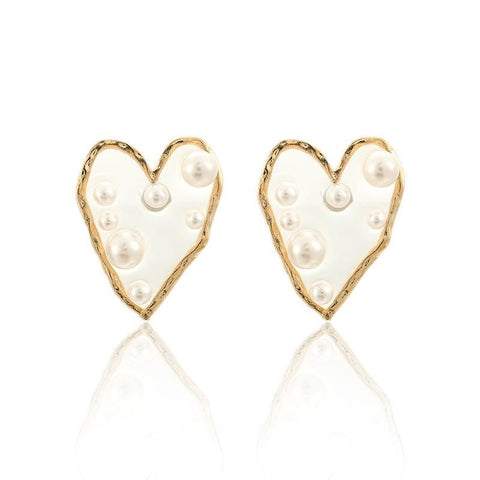 The Pearl Heart Shaped Stud