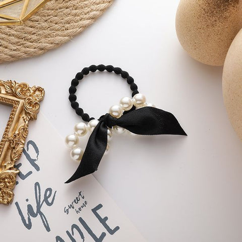 Pearl Bow Hairtie