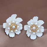 Pearl Fashion Sweet Flower Pearl Stud Earrings