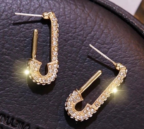 18k Gold Plated Diamond Pin Earrings
